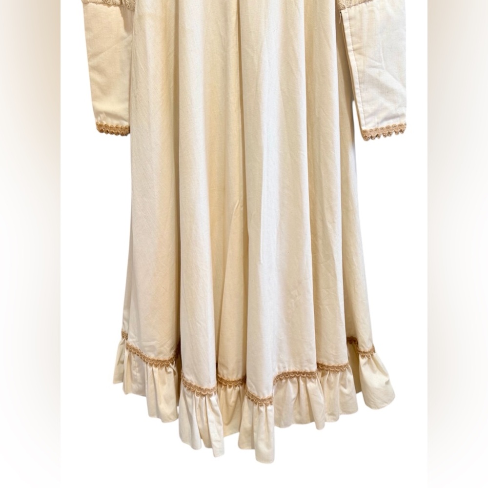 Vintage 1970s Gunne Sax Maxi Dress Size 7 Lace Ruffle Rare w/ Original 70s Photo - Picture 11 of 14